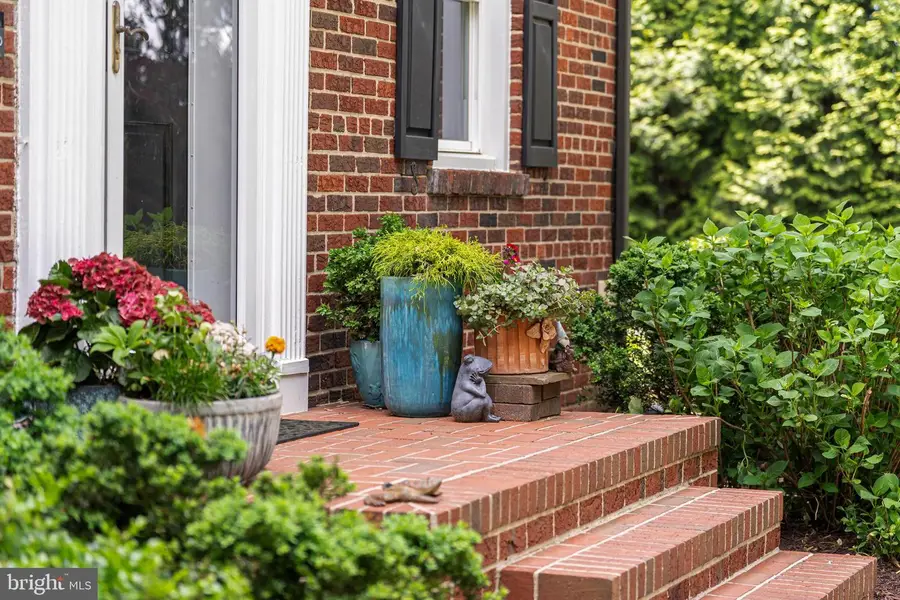 3911 Maury Pl, Alexandria, VA 22309 - #2