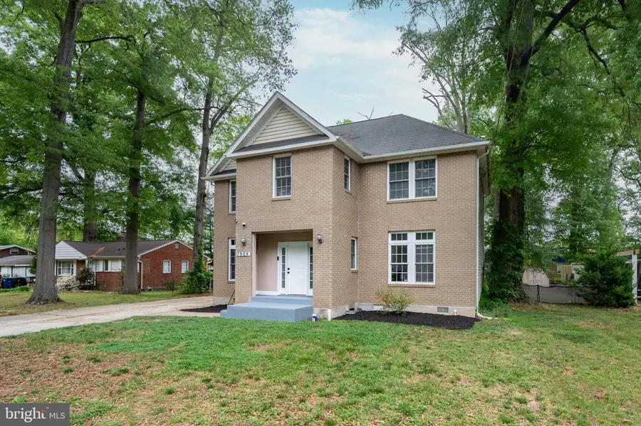 7909 Ashton St, Alexandria, VA 22309 - #3