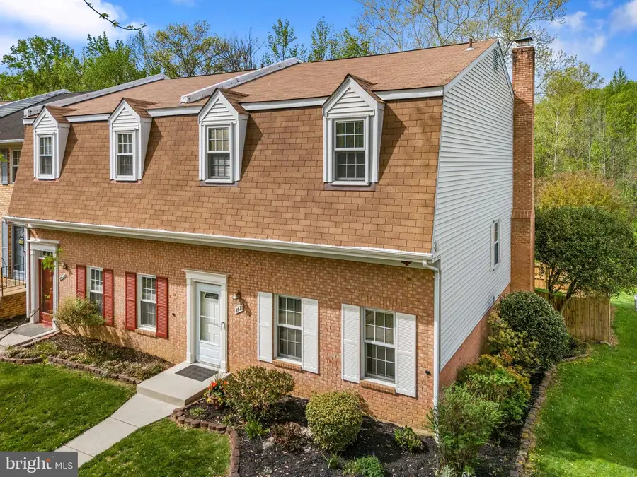 6021 Liberty Bell Ct, Burke, VA 22015 - #3