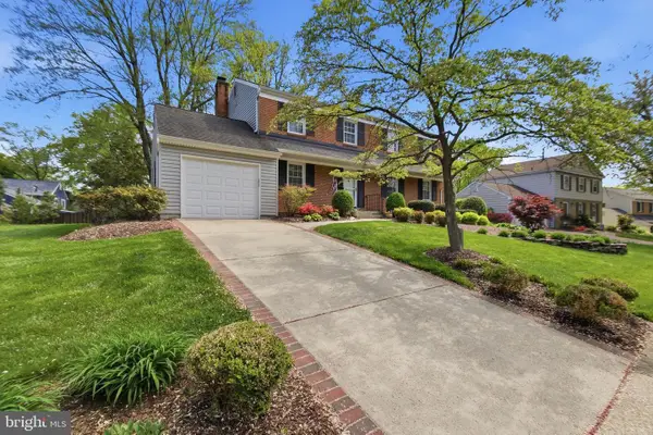 4526 Banff St, ANNANDALE, VA 22003