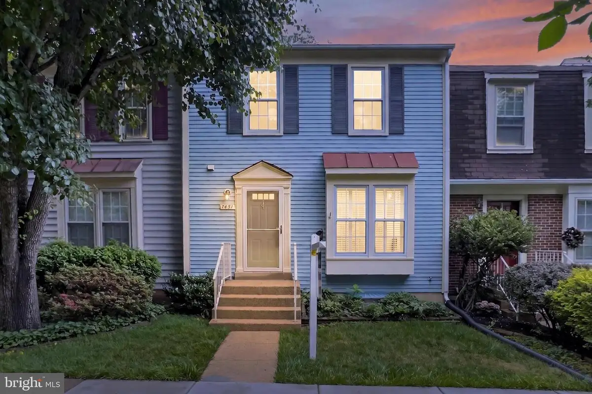 7451 Hatherleigh Ct, Alexandria, VA 22315 - #1