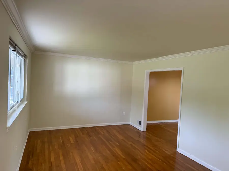 8120 Springfield Village Dr, Springfield, VA 22152 - #3