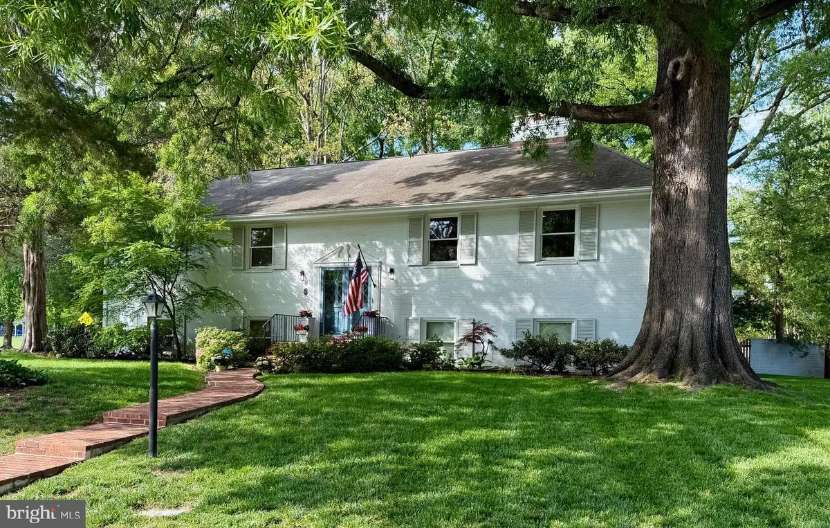1014 Potomac Ln, Alexandria, VA 22308 - #1