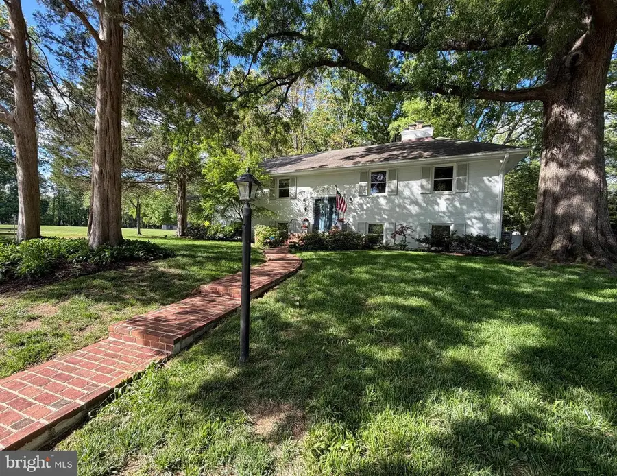 1014 Potomac Ln, Alexandria, VA 22308 - #2