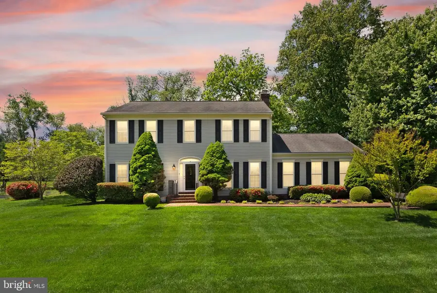 6822 Jeremiah Ct, Fairfax Station, VA 22039 - #2