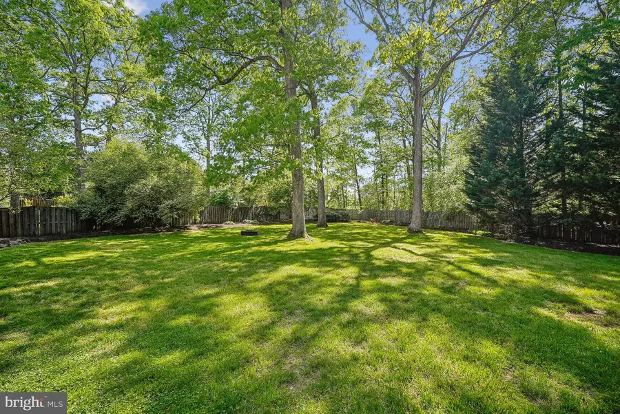 13113 Willow Edge Ct, Clifton, VA 20124 - #2