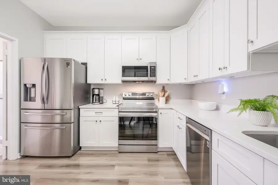 11564 Rolling Green Ct #12/301b, Reston, VA 20191 - #3