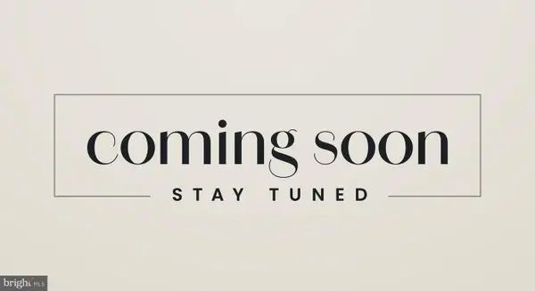 12121 Stirrup Rd, RESTON, VA 20191