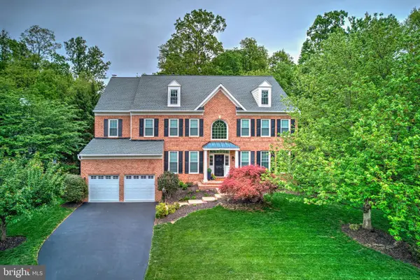 12111 Walnut Branch Rd, RESTON, VA 20194