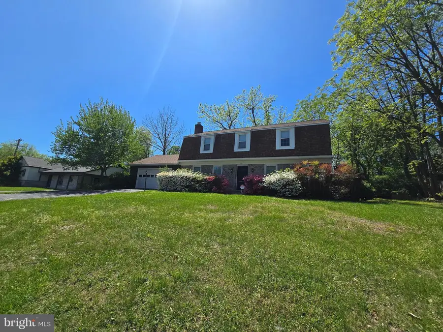 1530 Pathfinder Ln, McLean, VA 22101 - #2