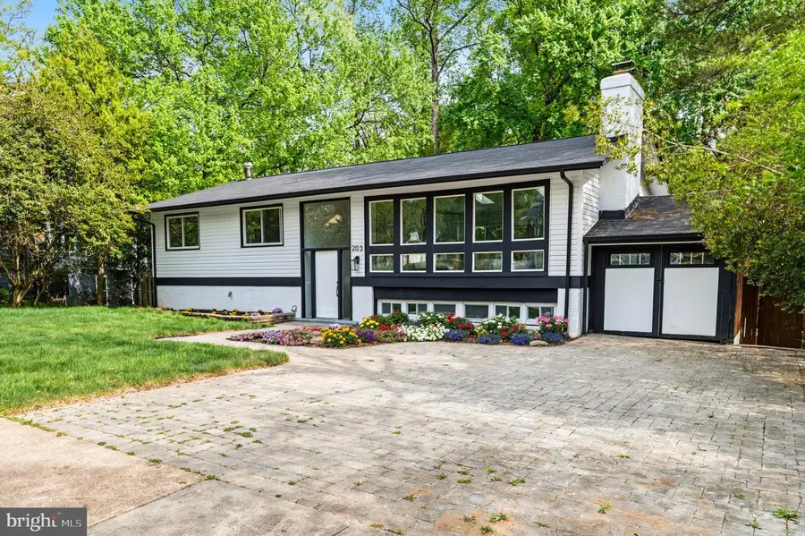 203 Audreys Ct Se, Vienna, VA 22180 - #2