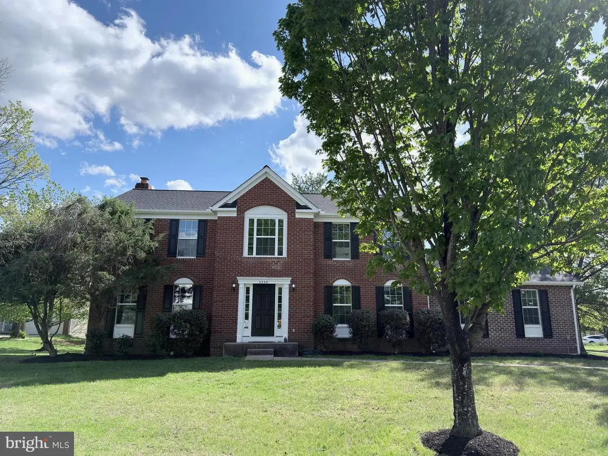 2339 Colts Brook Dr, Reston, VA 20191 - #1