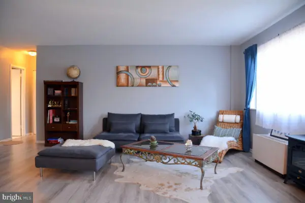 2059 Huntington Ave #311, ALEXANDRIA, VA 22303