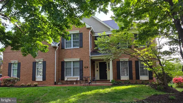 3506 Curtice Farm Dr, FAIRFAX, VA 22033