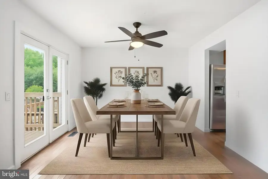 10070 Apple Wood Ct, Burke, VA 22015 - #3