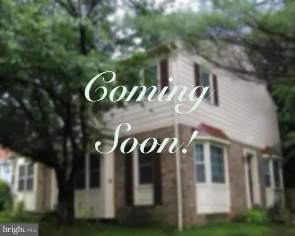 4871 Nash Dr, FAIRFAX, VA 22032