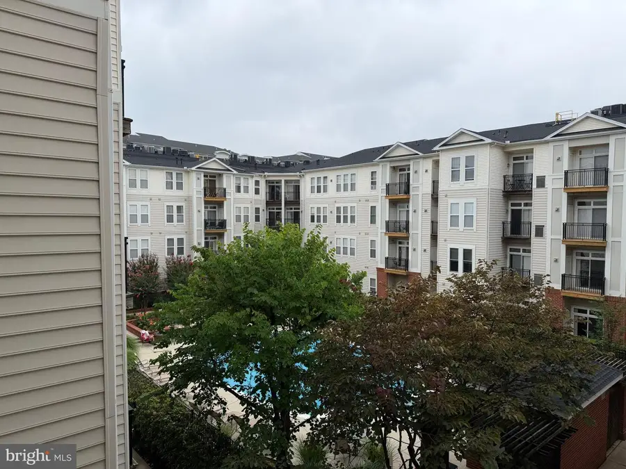 2655 Prosperity Ave #311, Fairfax, VA 22031 - #2