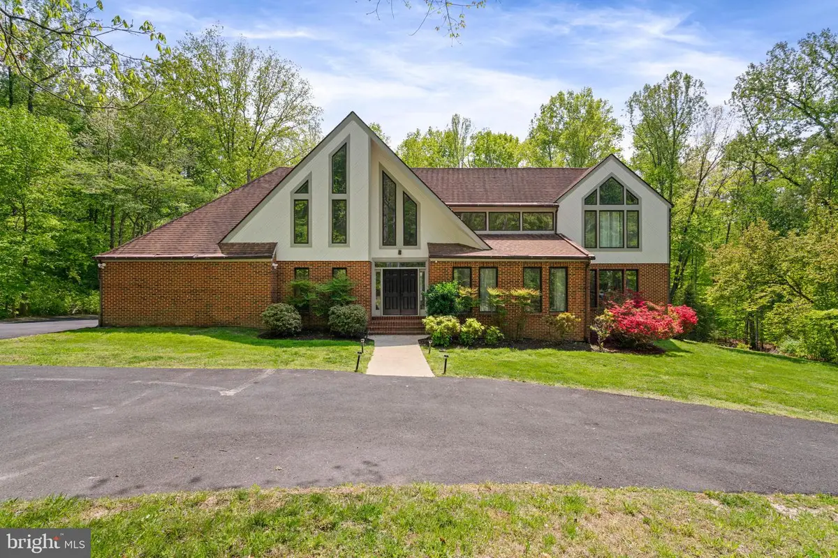 10101 Jaydee Blvd, Fairfax Station, VA 22039 - #1