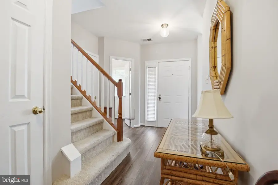 14473 Glencrest Cir #96, Centreville, VA 20120 - #2
