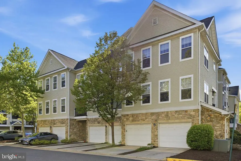 5106 Travis Edward Way #c, Centreville, VA 20120 - #1