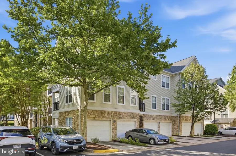 5106 Travis Edward Way #c, Centreville, VA 20120 - #3
