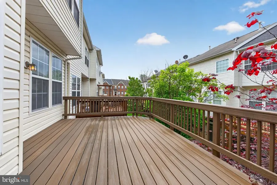 2612 Logan Wood Dr, Herndon, VA 20171 - #2