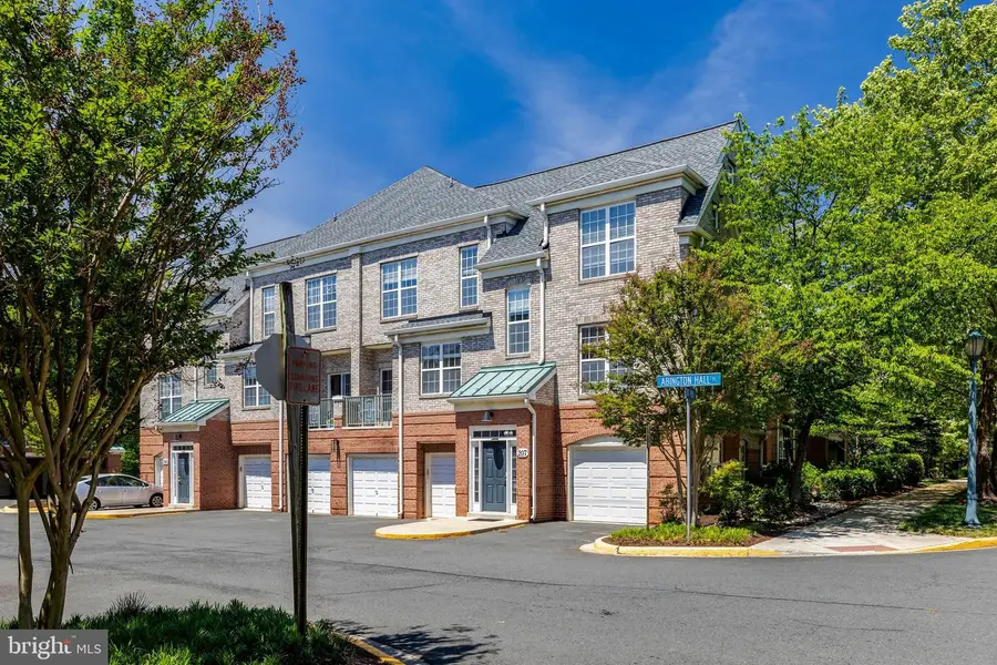 12170 Abington Hall Pl #207, Reston, VA 20190 - #2