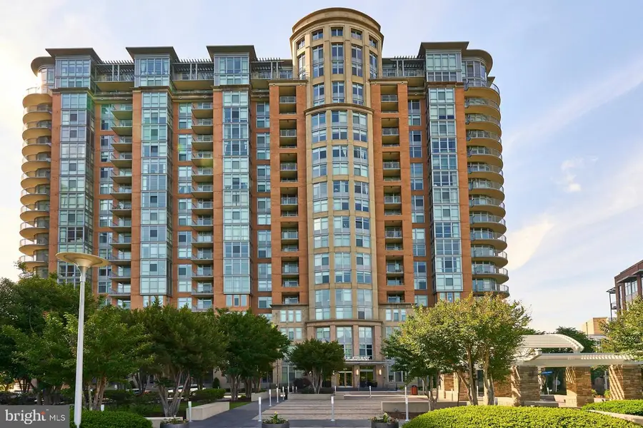 8220 Crestwood Heights Dr #1417, McLean, VA 22102 - #2