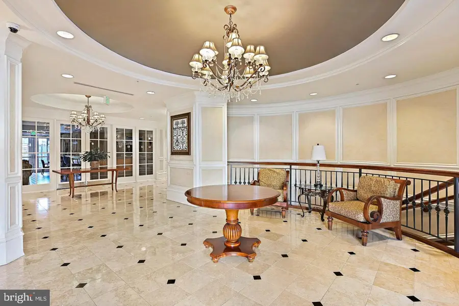 2665 Prosperity Ave #351, Fairfax, VA 22031 - #2