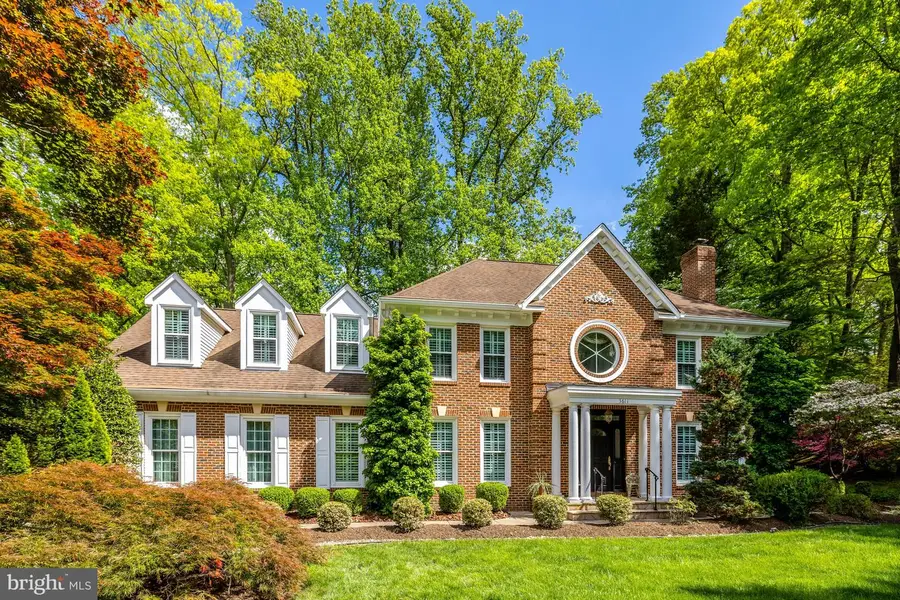 3611 Woodhill Pl, Fairfax, VA 22031 - #2