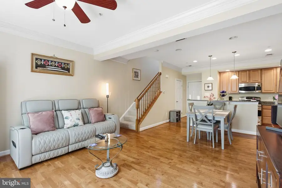 5725 Callcott Way #b, Alexandria, VA 22312 - #3