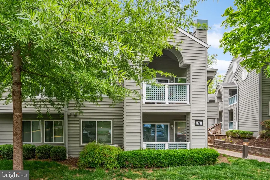 11711-e Summerchase Cir, Reston, VA 20194 - #3