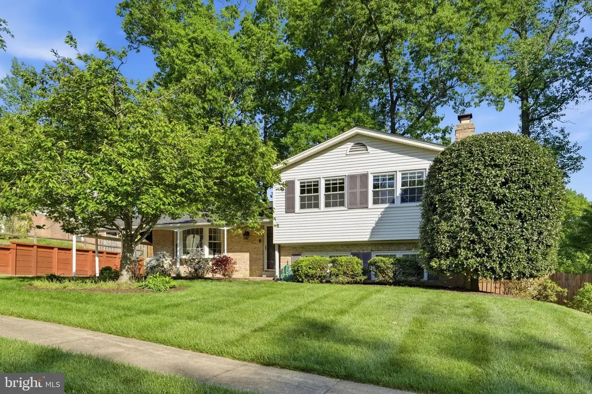7221 Galgate Dr, Springfield, VA 22153 - #1