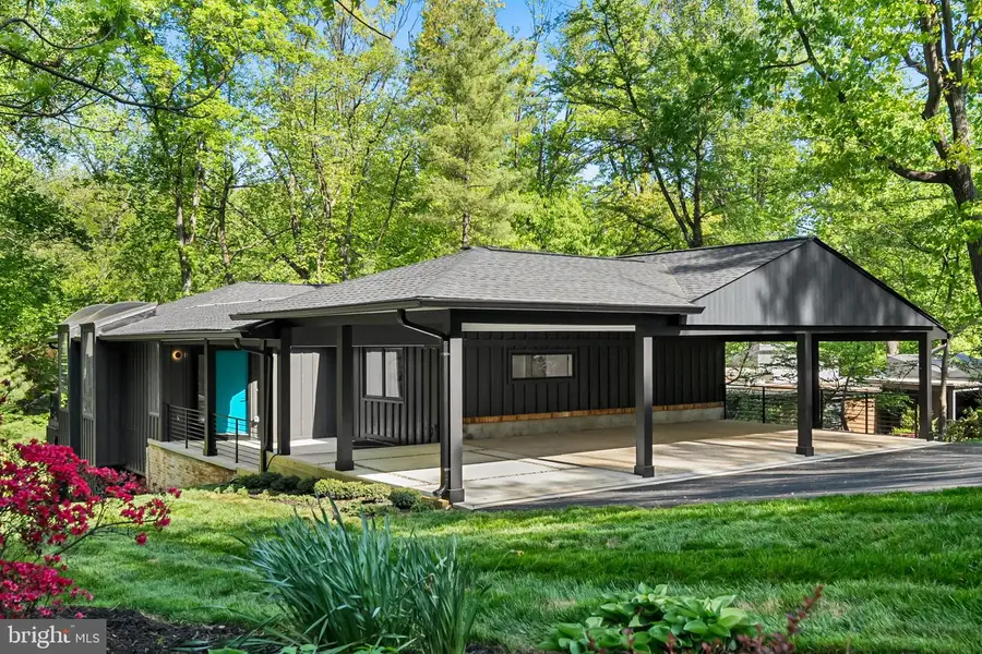 3800 Lakeview Ter, Falls Church, VA 22041 - #2