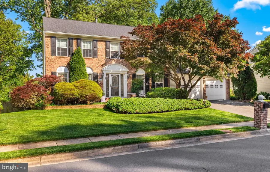 9454 Lapstrake Ln, Burke, VA 22015 - #2