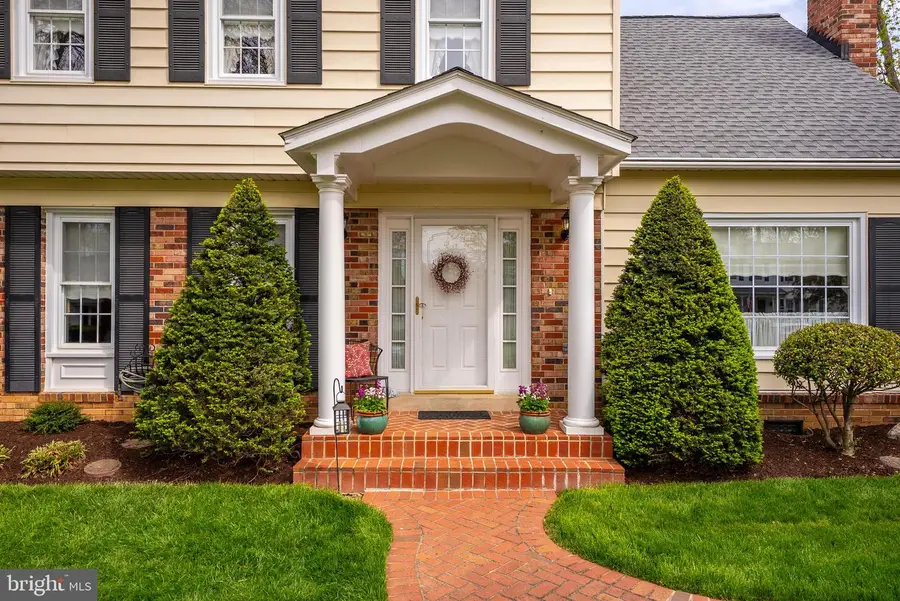 7824 Water Valley Ct, Springfield, VA 22153 - #2