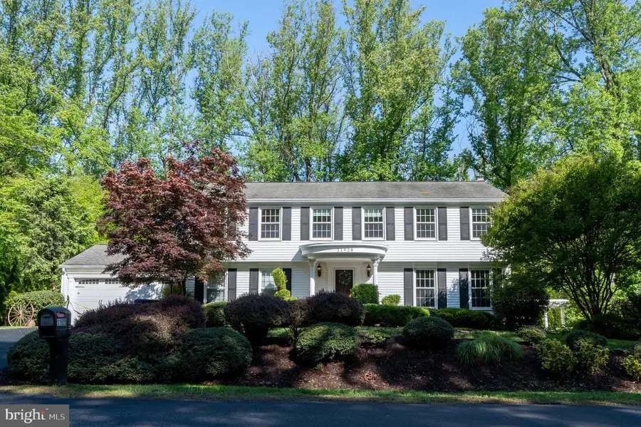 11928 Appling Valley Rd, Fairfax, VA 22030 - #2