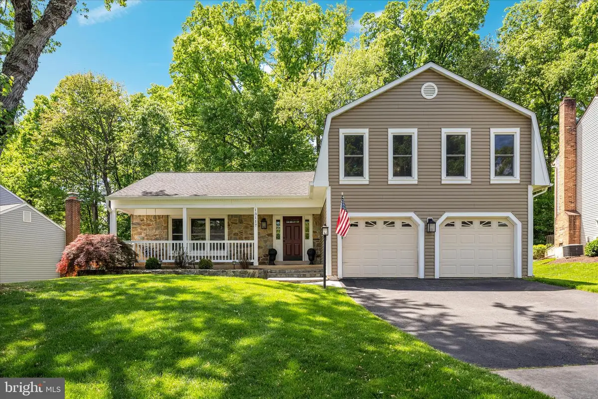 13117 Tingewood Ct, Herndon, VA 20171 - #1