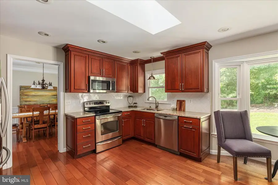 13117 Tingewood Ct, Herndon, VA 20171 - #2