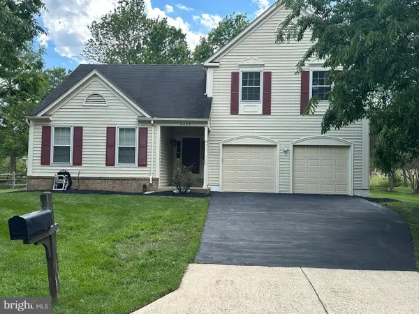6458 Woodmere Pl, CENTREVILLE, VA 20120