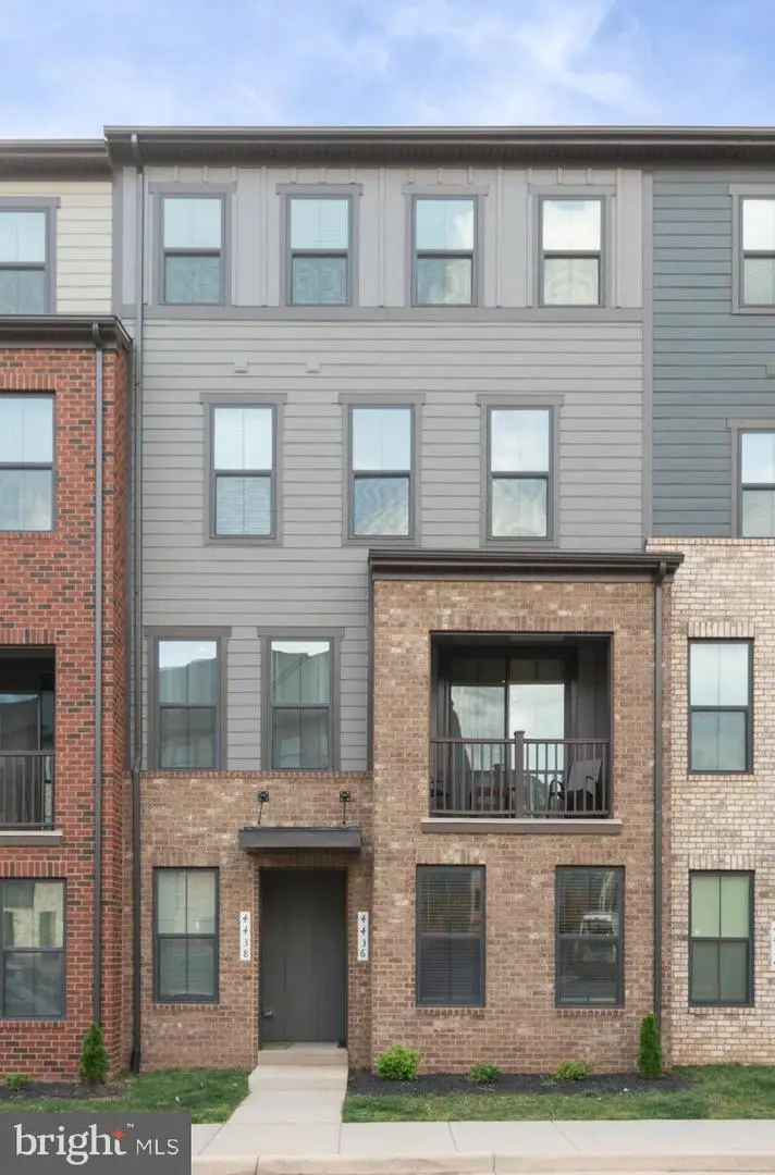 4436 Field Gate Ln #155, Chantilly, VA 20151 - #1