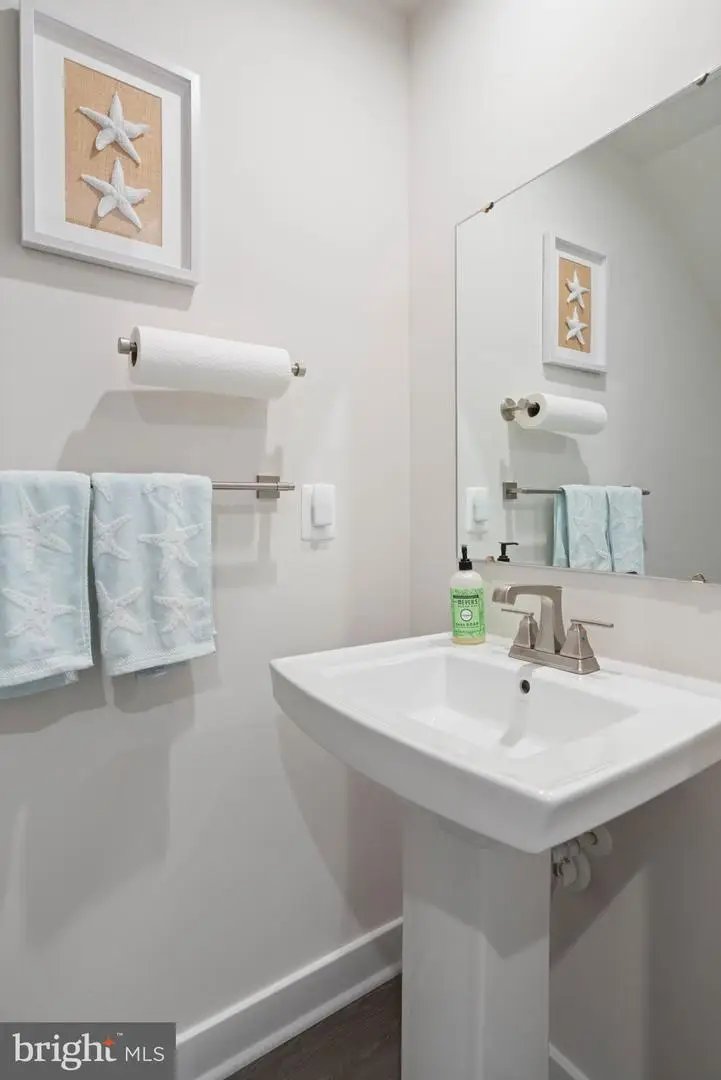 4436 Field Gate Ln #155, Chantilly, VA 20151 - #3