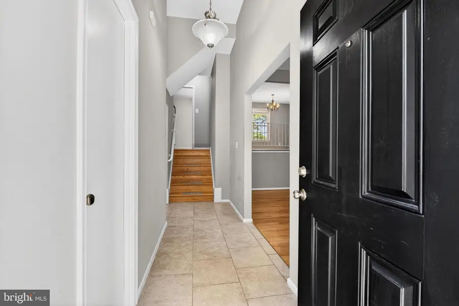 5420 Brixham Ct, Burke, VA 22015 - #3