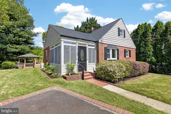 7128 Parkview Ave, FALLS CHURCH, VA 22042