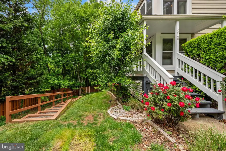 5916 St Giles Way, Alexandria, VA 22315 - #3
