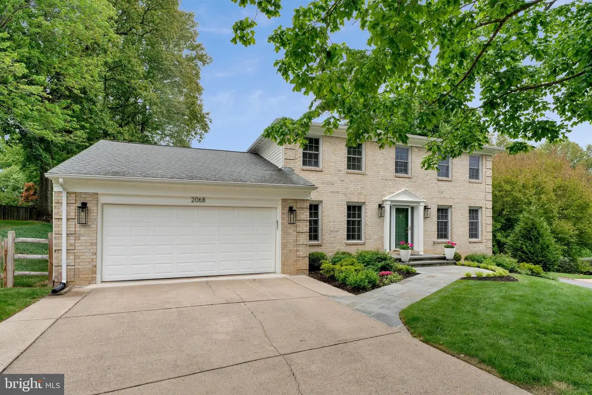 2068 Kedge Dr, Vienna, VA 22181 - #1
