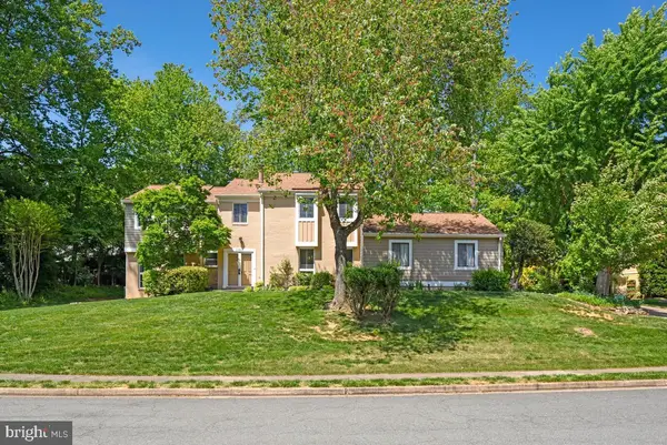 11814 Blue Spruce Rd, RESTON, VA 20191