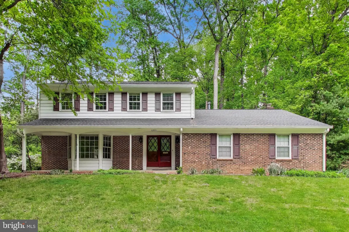6820 Colburn Dr, Annandale, VA 22003 - #1