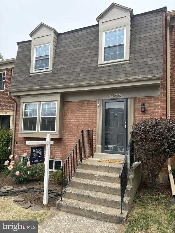 10256 Friendship Ct, FAIRFAX, VA 22032