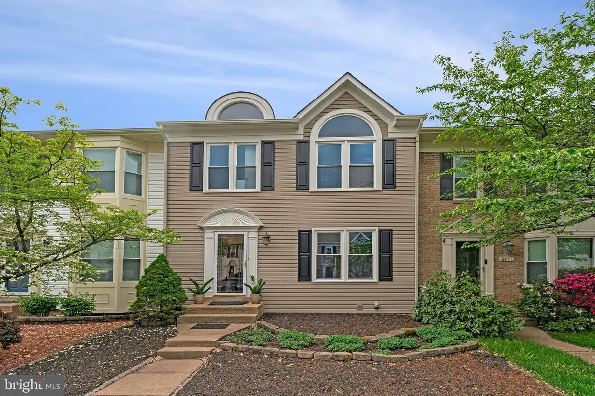 5175 Glen Meadow Dr, Centreville, VA 20120 - #1